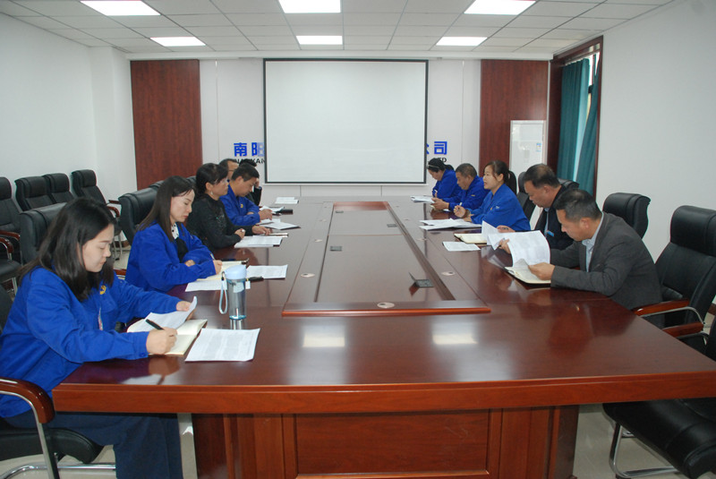 DSC_0006.JPG DSC_0006.JPG